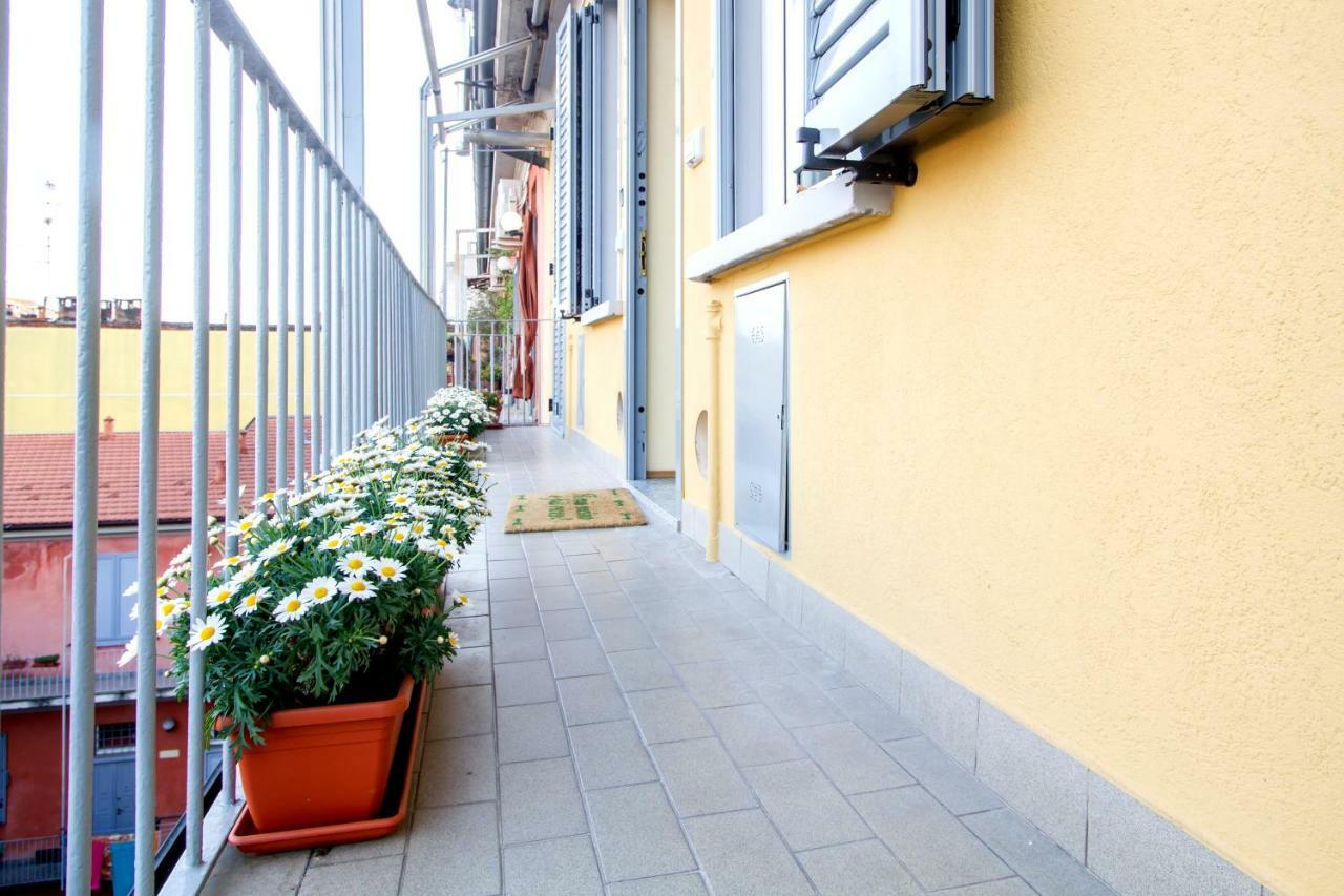 B&B Antico Cortile Milano Exteriör bild